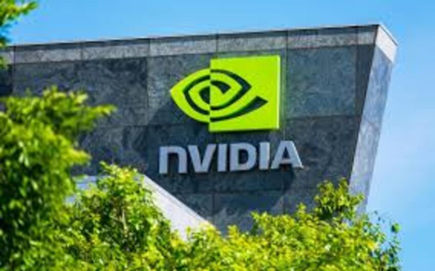 Nvidia збільшила компенсаційний пакет для керівників, включаючи гендиректора Хуанга, під час вражаючого зростання акцій та доходів