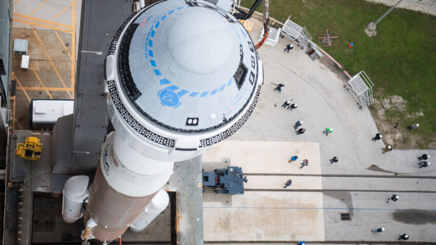 Міжнародна станція виходить на завершення, тож чому NASA все ще активно просуває Starliner?