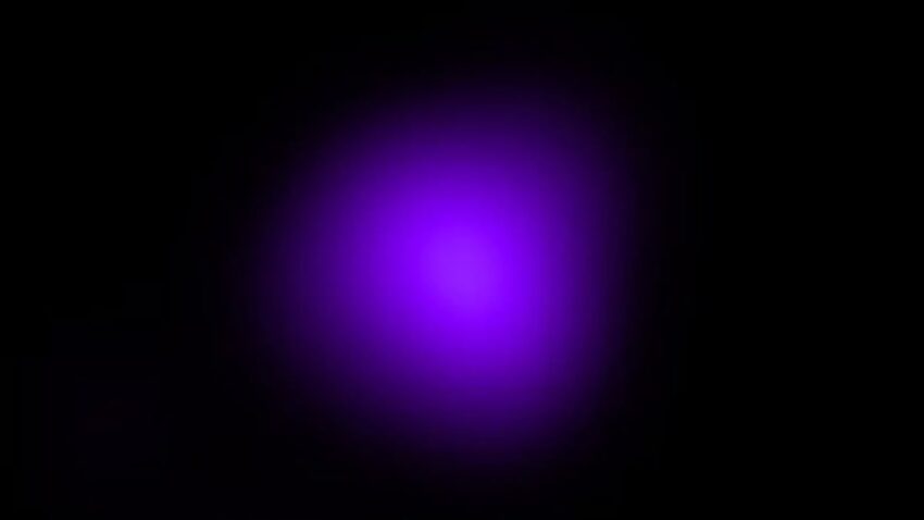 Chandra Spots Distant Baby Planet Losing Its Atmosphere Under Intense X-ray Assault