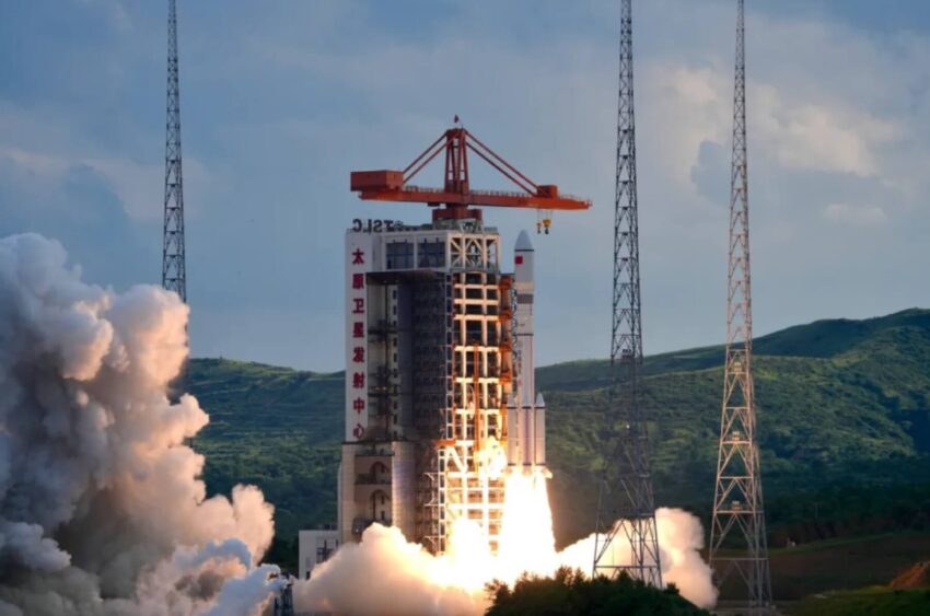 Китай розширює мережу супутників Guowang