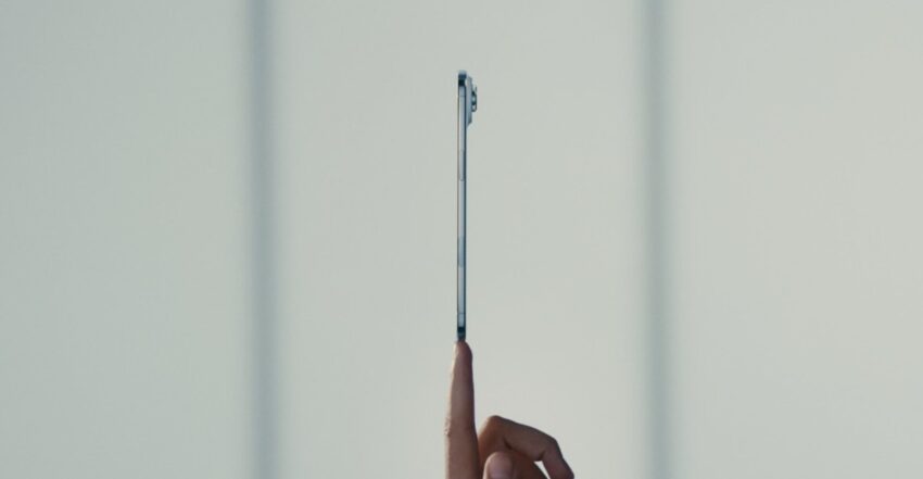 Apple представила надзвичайно тонкий iPhone Air