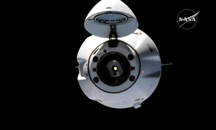 Нове місії Dragon від SpaceX додадуть більше вогню на космічній станції