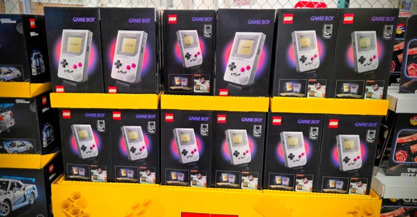 Costco пропонує Lego Game Boys за цінами нижчими, ніж у виробника