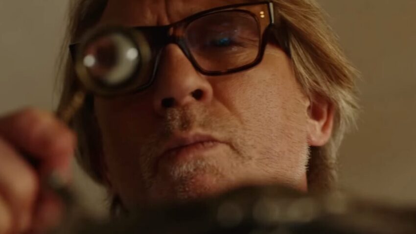 Бенуа Блан самостійно розслідує "ідеально неможливе злочин" у трейлері "Прокинься, мертвий чоловіче